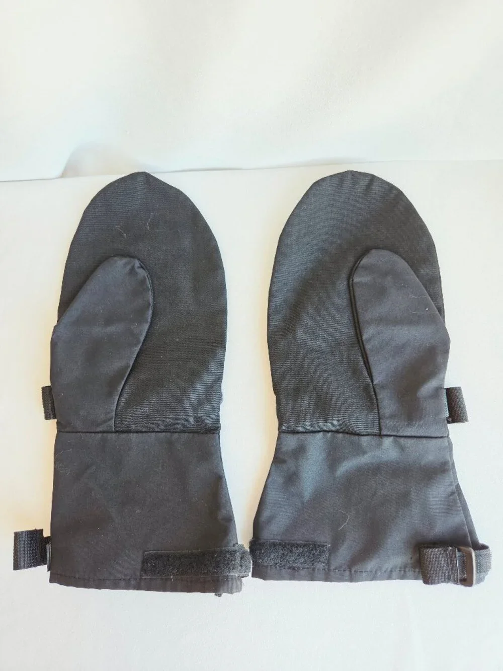 Vintage Outdoor Reseatch Made in USA Gore-Tex Basic Mitt Shell Mitten Black Sz.S